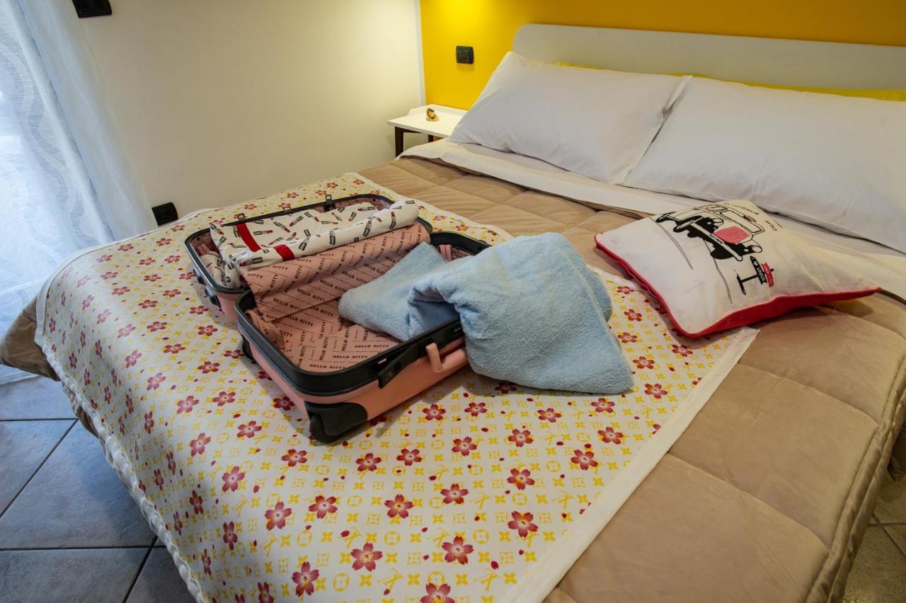 Ohana Bed And Breakfast Castellammare di Stabia Exterior photo